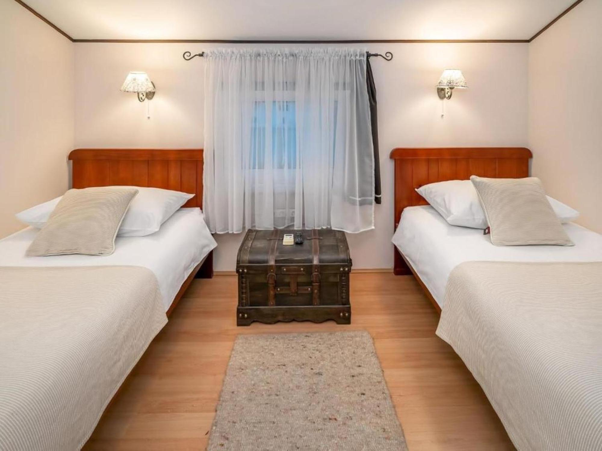 Apartments Villa Roza Drazice Szoba fotó